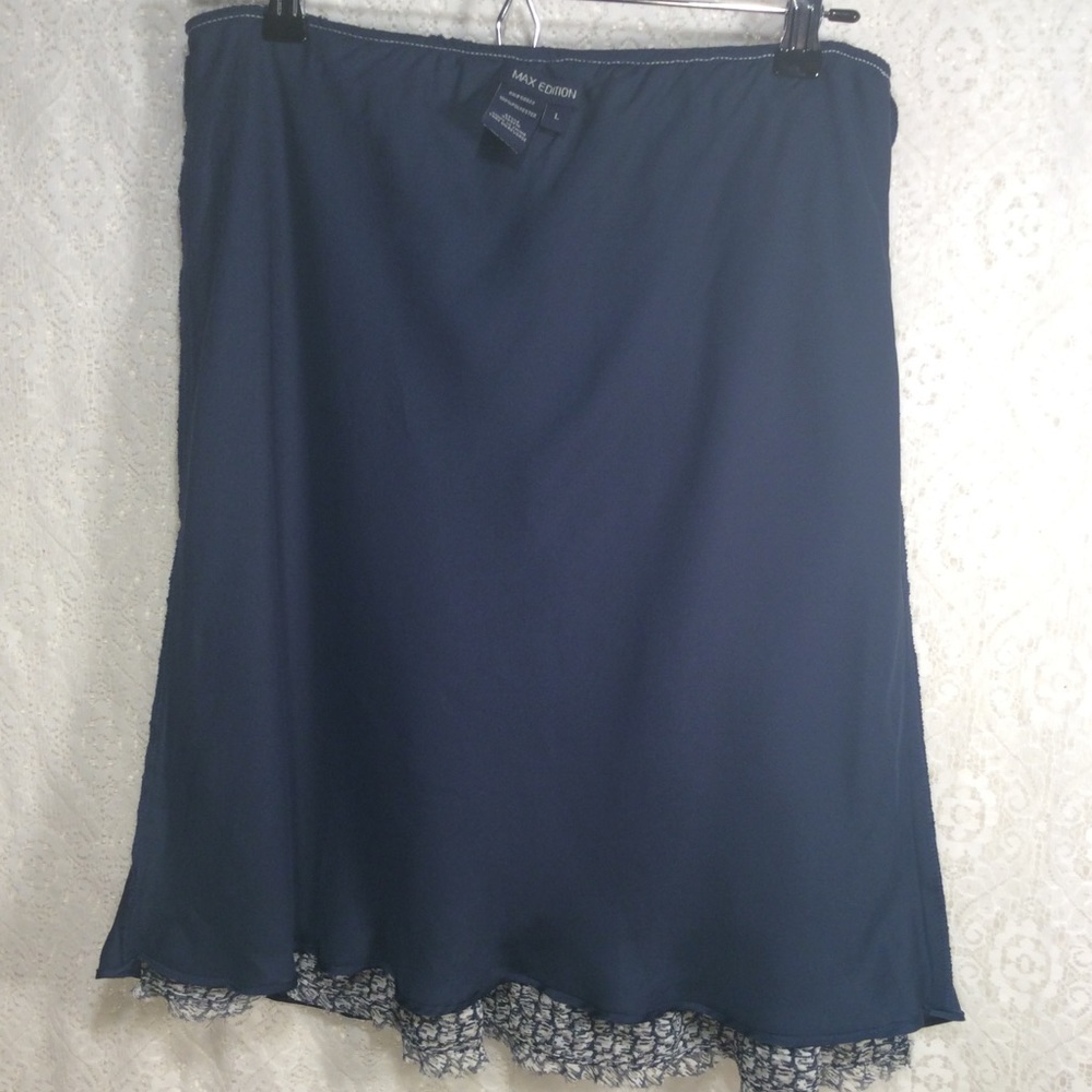 Max Edition Ruffled Skirt - Picture 6 of 8